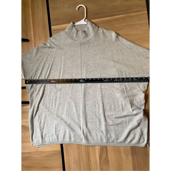 Jones New York Sweater - Picture 6 of 6